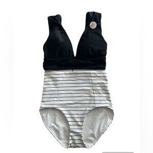 Calia by Carrie Underwood bikini 2pc XS